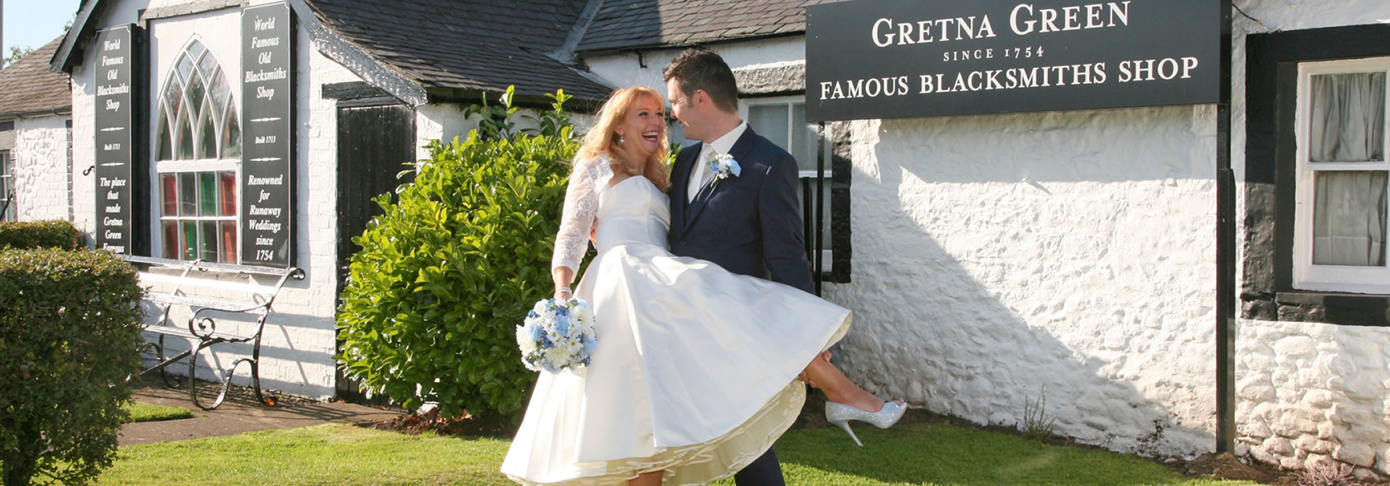 Gretna Green wedding photograph by Alister Lynn Wedding Photography